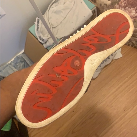 Red bottoms - Picture 4 of 4